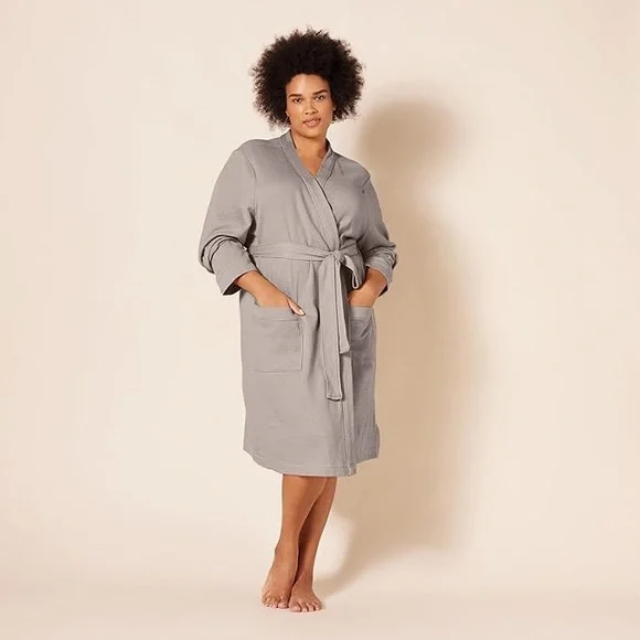 Amazon Essentials Beige Waffle Robe - Picture 6 of 6